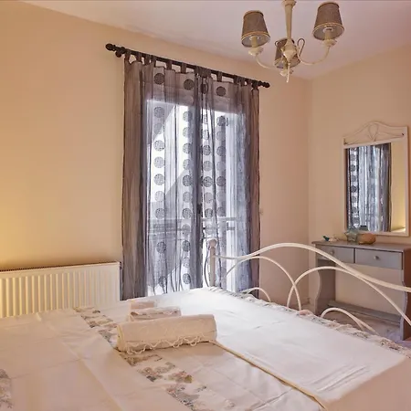 Ellis House * ארגוסטולי